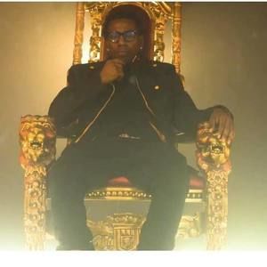 Meet your Posher, Lacy